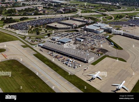 Sdf kentucky - Apr 25, 2017 · Louisville International Airport (KSDF) is a public and military use airport. The SDF terminal handles 3.3 million passengers/year. Southwest and Delta airlines fly about half of those passengers. Other airlines include PSA, Republic, and Trans States. SDF is also home to the Kentucky Air National Guard’s 123rd Airlift Wing. 